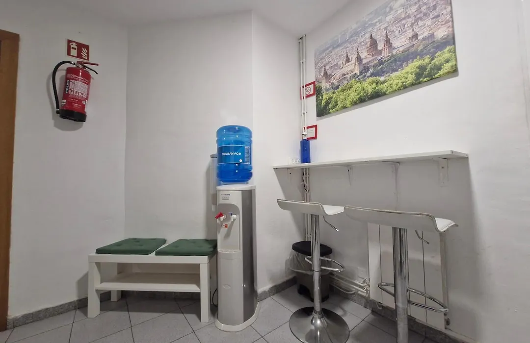 Hostal Elkano-1