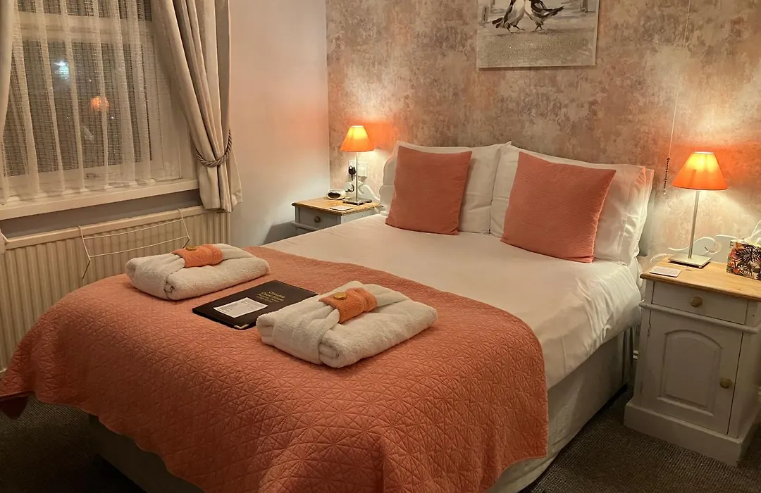 Cliveden Guest House-1