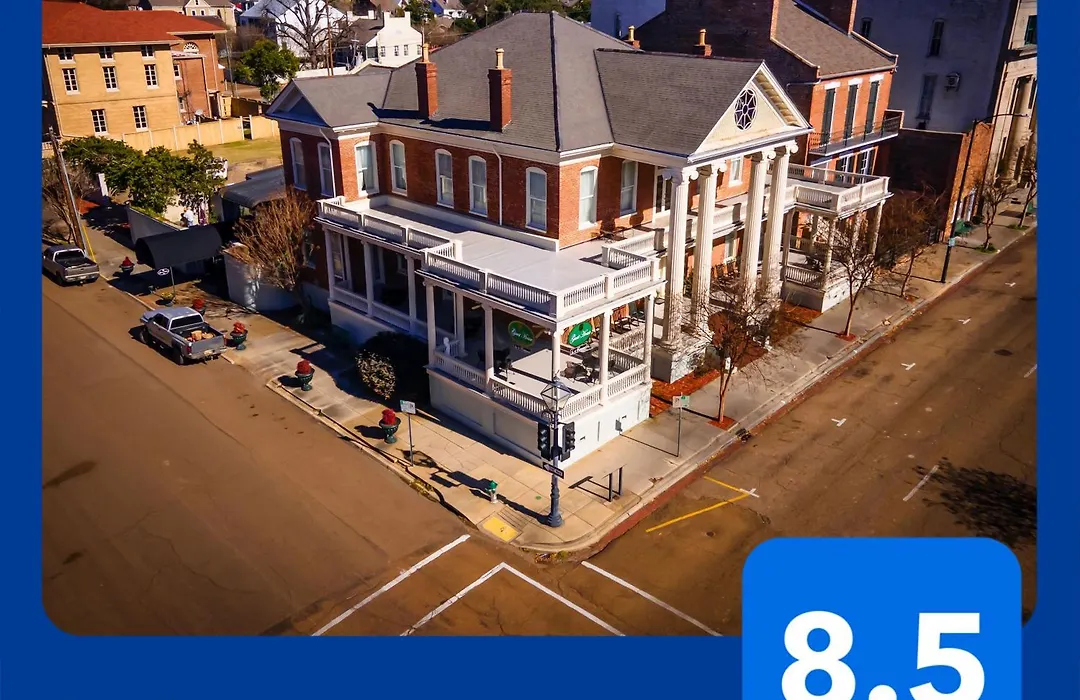 The Guest House Historic Mansion-1