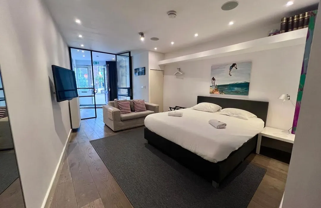 Spui Apartment In Center-1