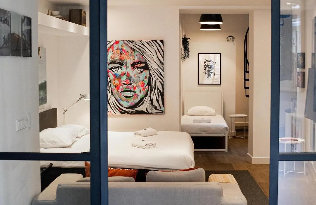 Spui Apartment In Center-1