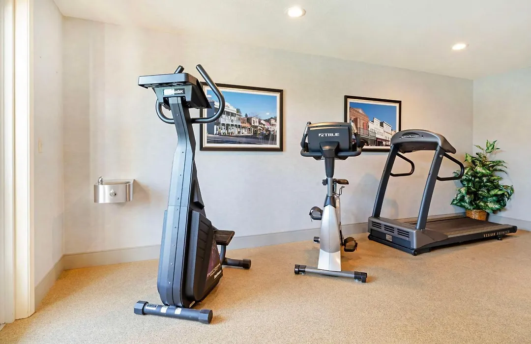 Best Western Cedar Inn & Suites-1