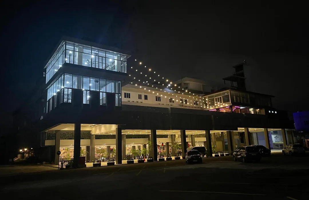 Grand Sydney Hotel-1