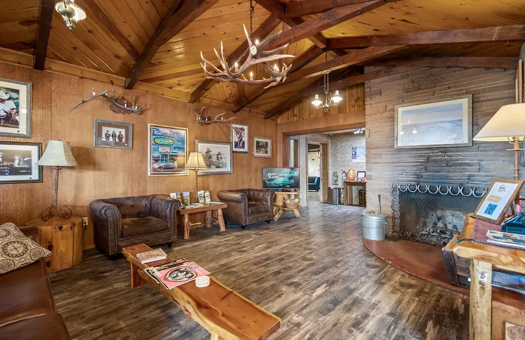 Reeds Lodge-1