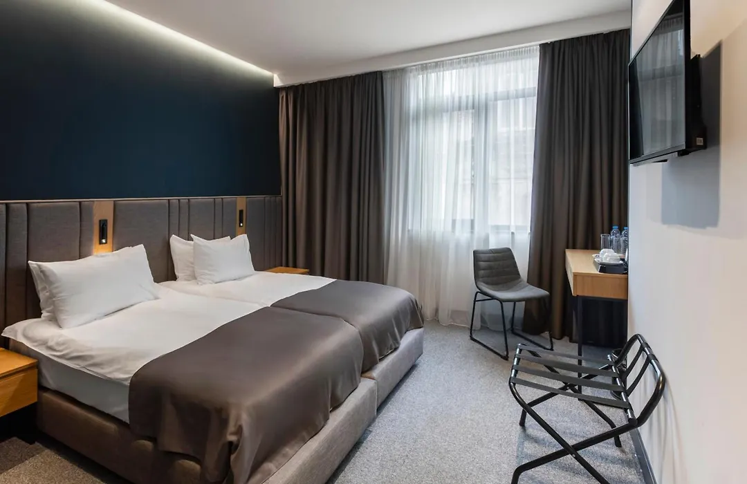 Graf Hotel-1
