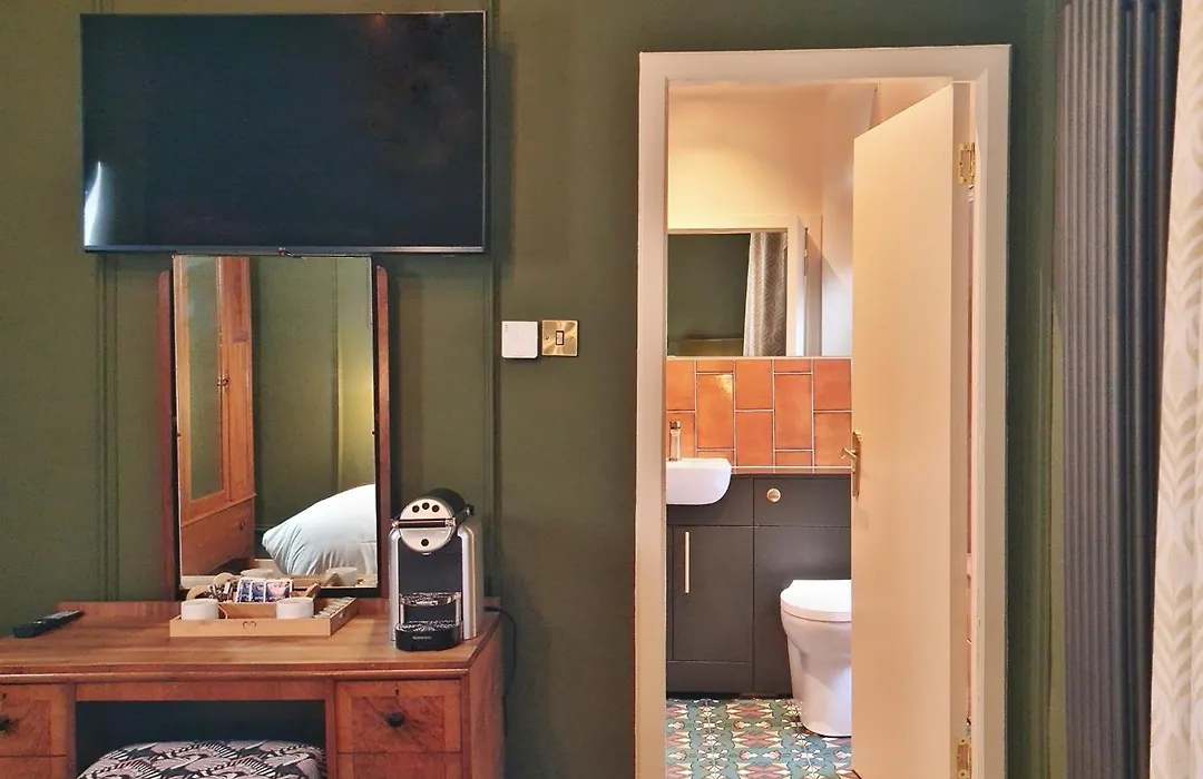 The Alyth Hotel-1