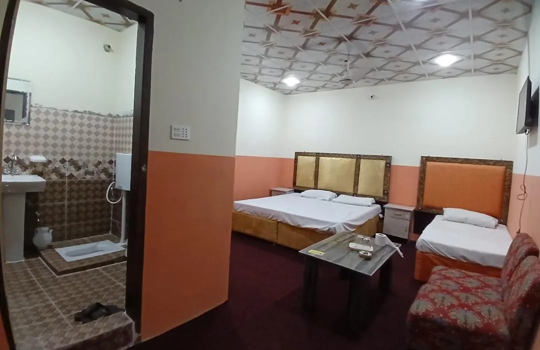 New Pak Royal Hotel-1