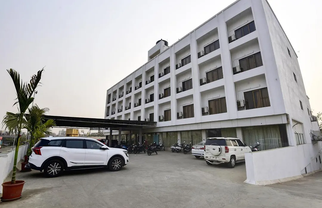 Hotel Devanshi & Banquets By Classy Stay-1