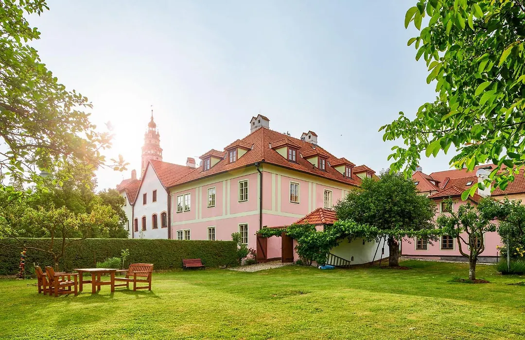Orangerie Garden By Kh-1