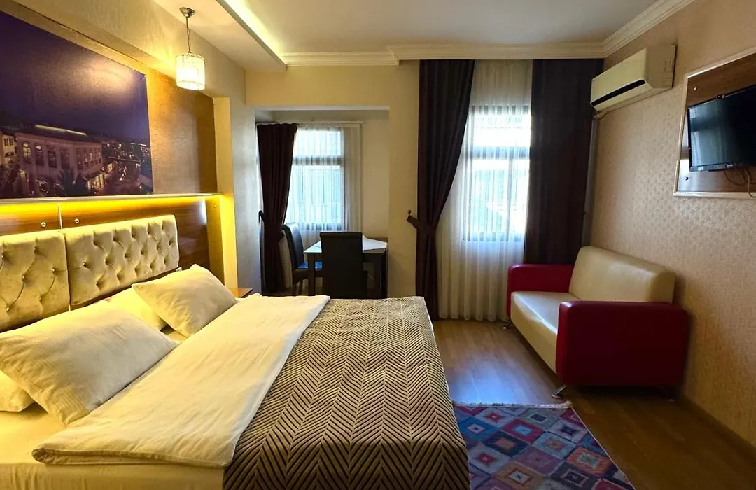 Lucid Hotel-1