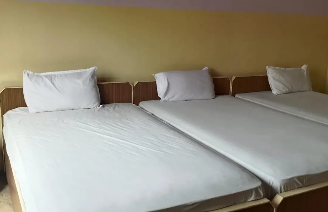 Hotel Royal Sanj-1