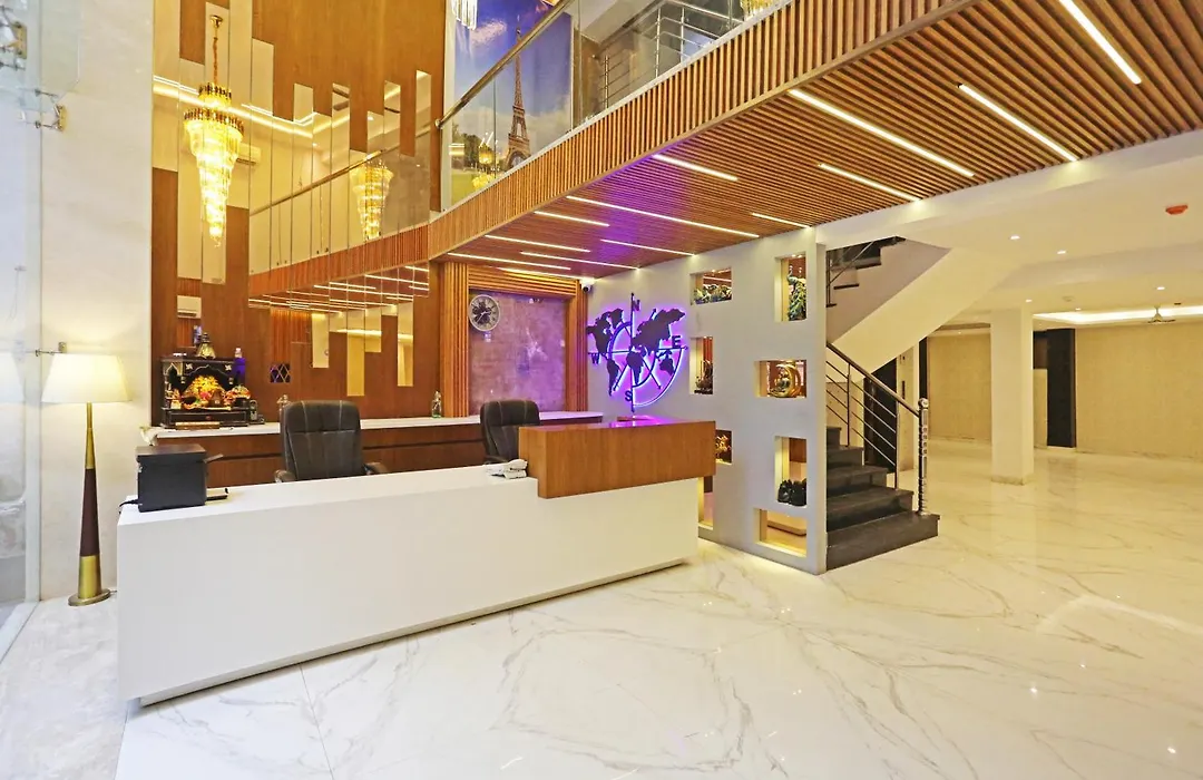 Hotel Mayfair Just A Minute Away From New Delhi Railway Station And Connaught Place-1