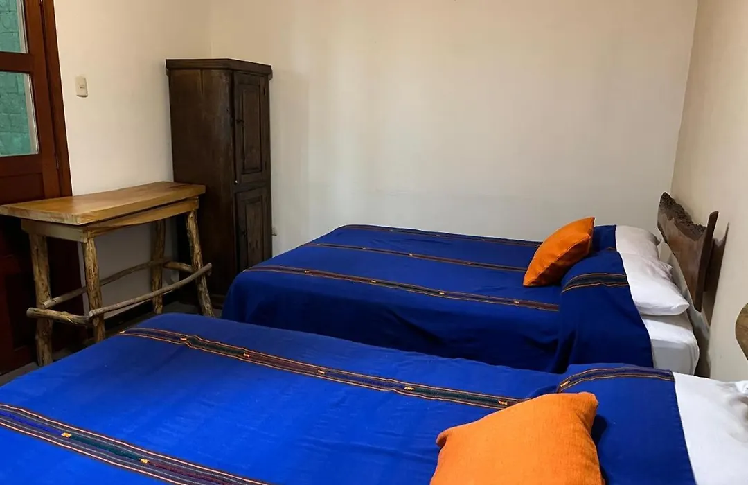 Neizan Hotel-1