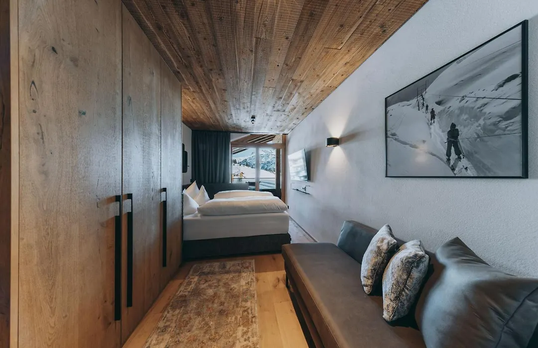 Balma Restaurant Suites-1