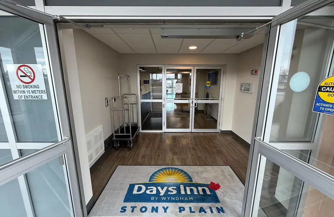 Days Inn By Wyndham Stony Plain-1