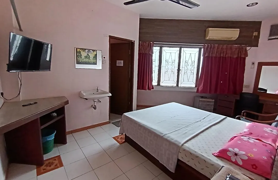 New Budget Inn Hotel-1