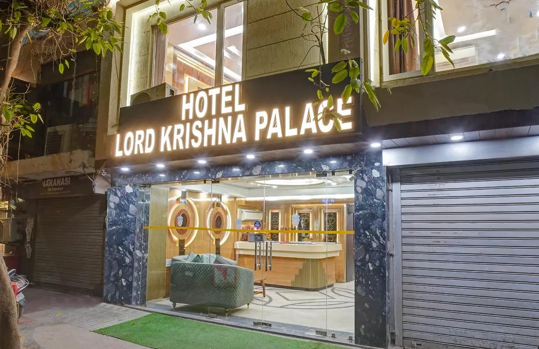 Just Renovated - Hotel Krishna Palace With Parking - New Delhi, Paharganj-1