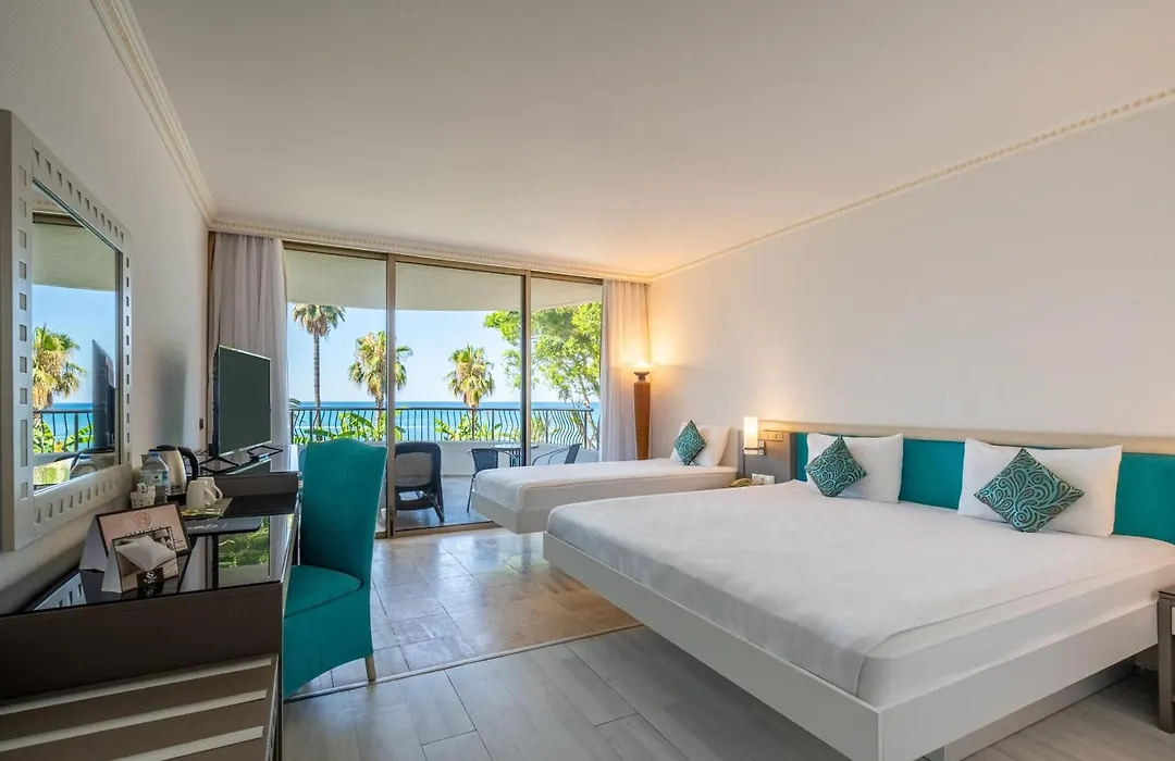 Sunrise Queen Luxury Hotel-1