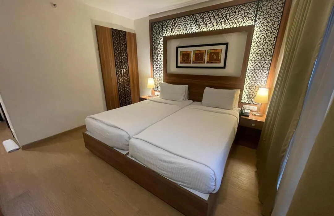 Incredible One Hotel-1