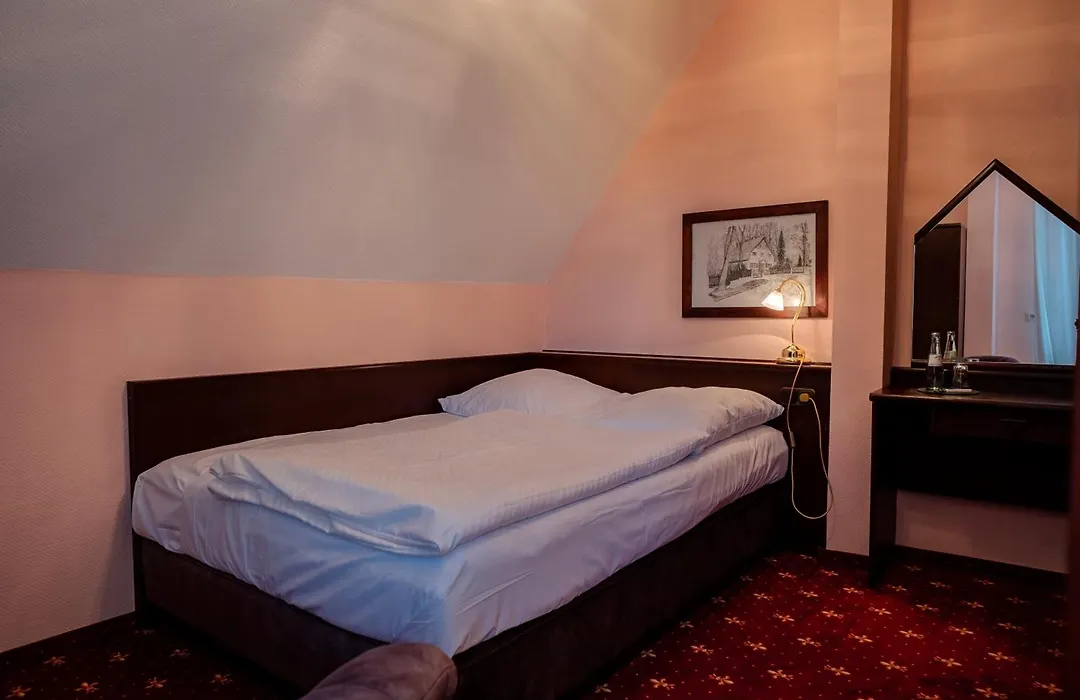 Hotel&Restaurant Bergschlösschen-1