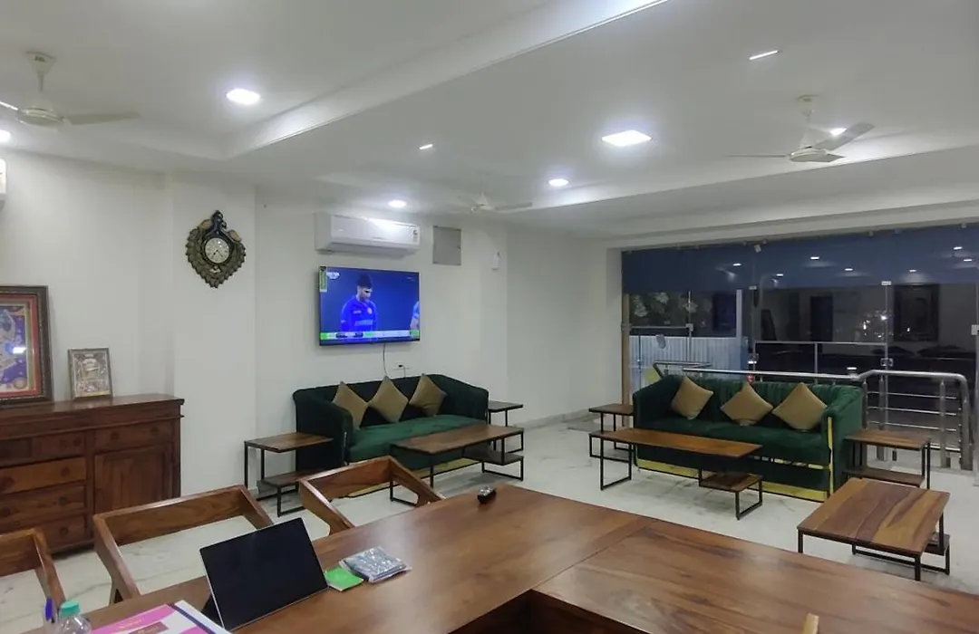 Hotel Suryavanshi Palace-1