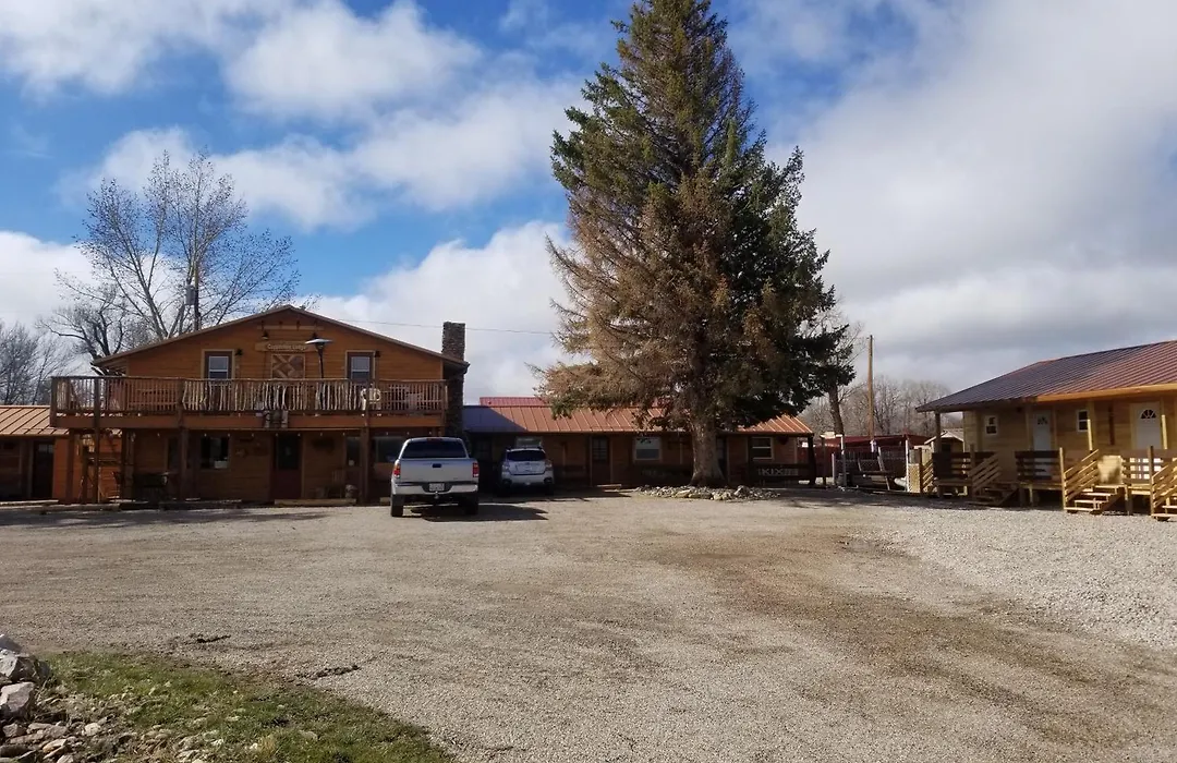 Copperline Lodge-1
