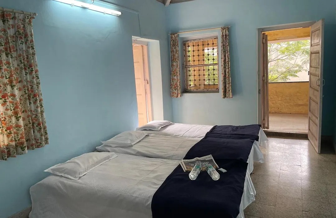The Imperial Heritage II 2 Minutes From Station And Market II Deluxe Ac Rooms II-1