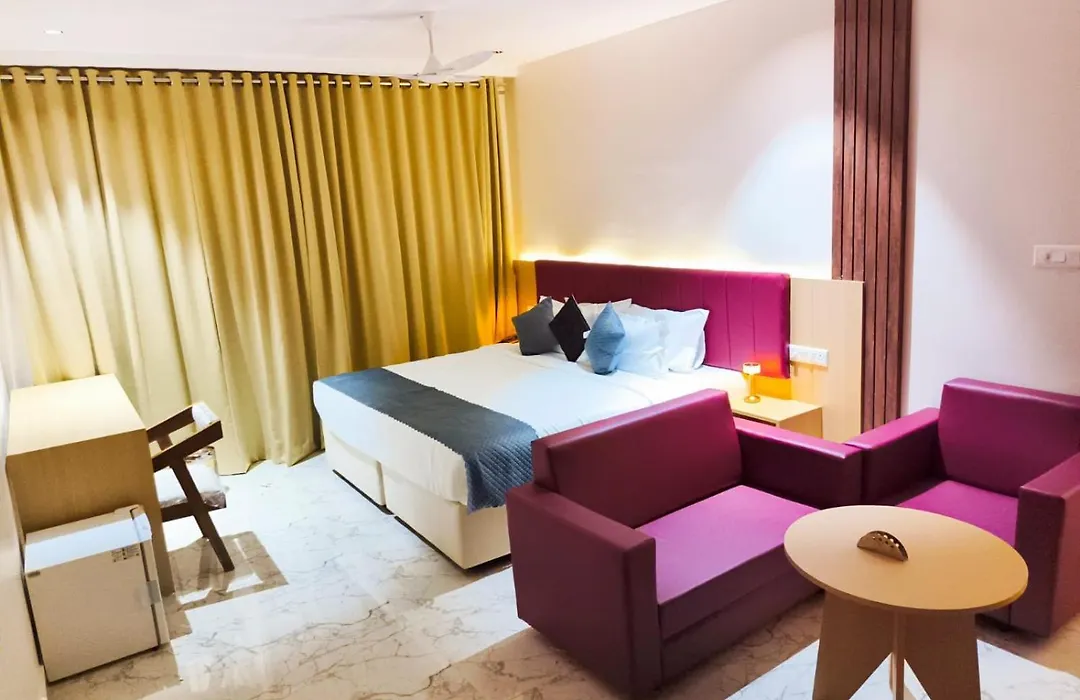 Hotel Meridian Blue-1