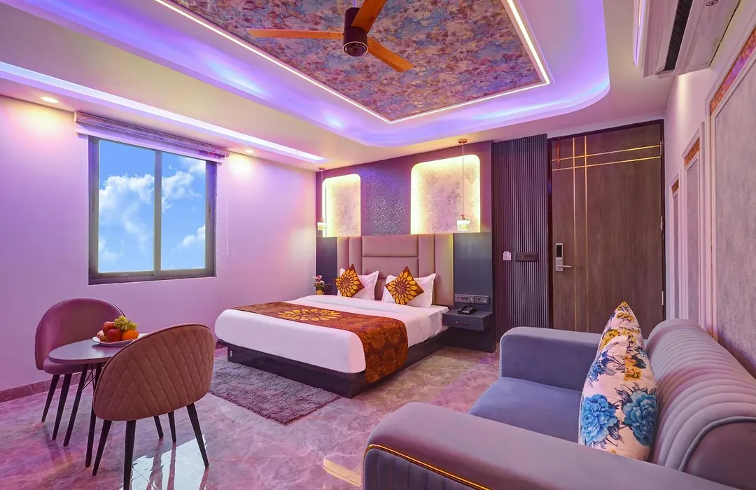 Hotel Armani Suites-Free Airport Pickup-1