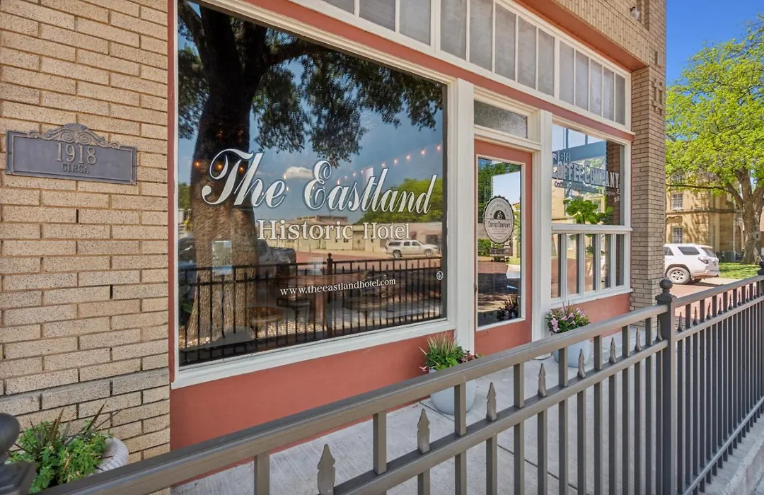 The Eastland Historic Hotel- Hondo Room-1