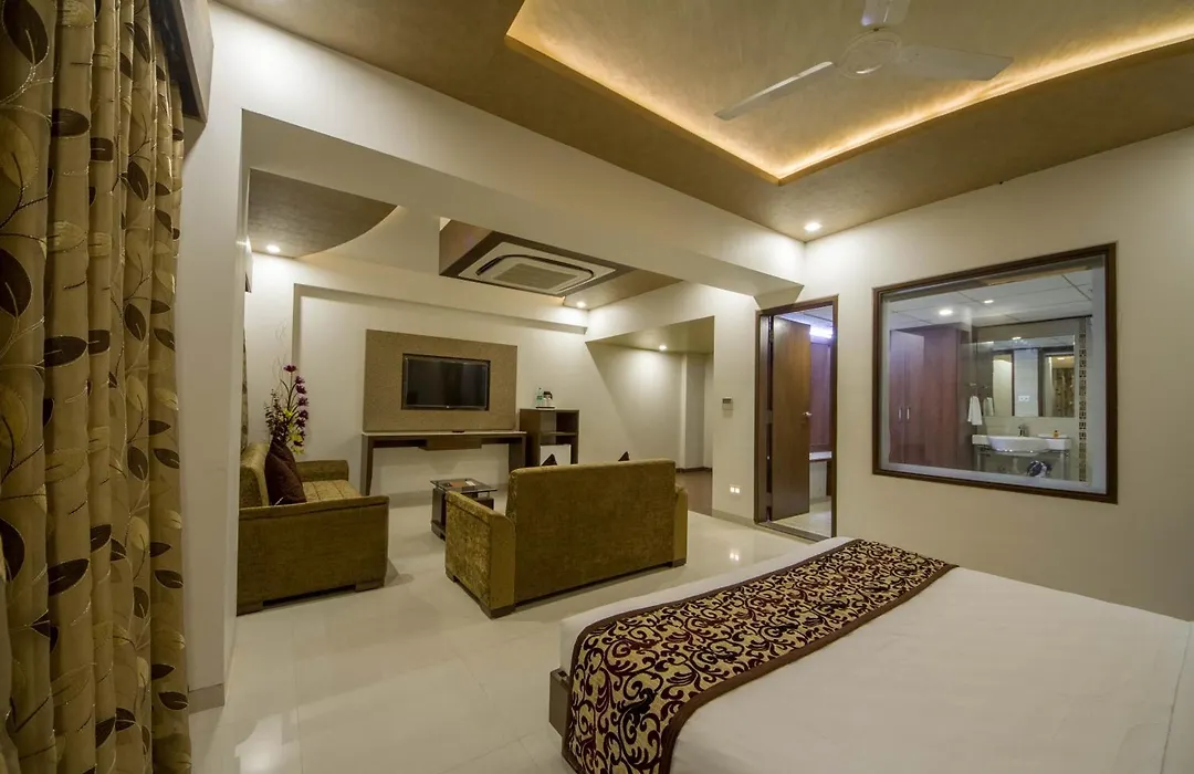 The Grand Vinayak Hotel-1
