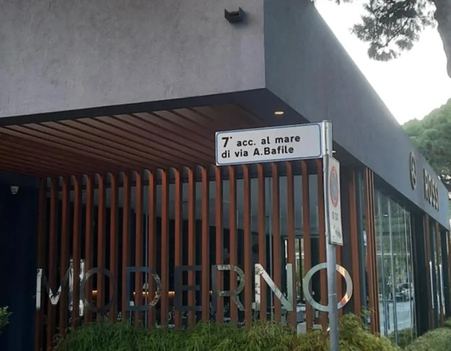 Hotel Moderno-1