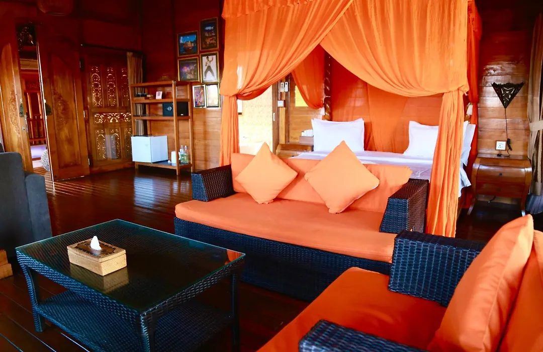 Seahouse Bali Indah Beach Inn-1