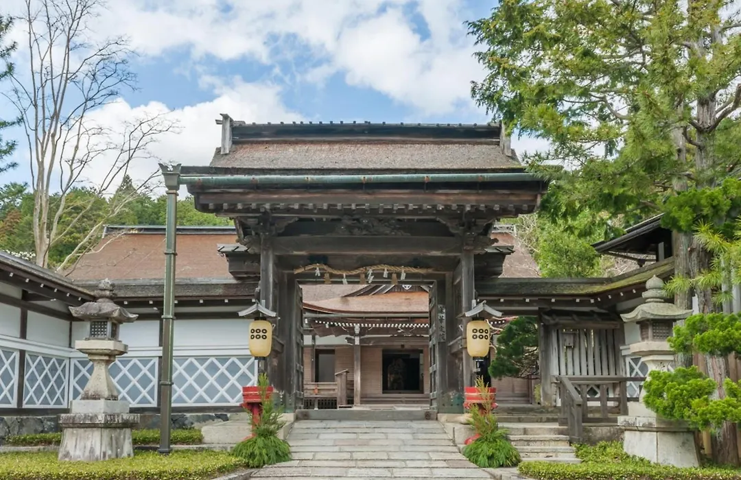 Koyasan Sanadabo Rengejoin-1
