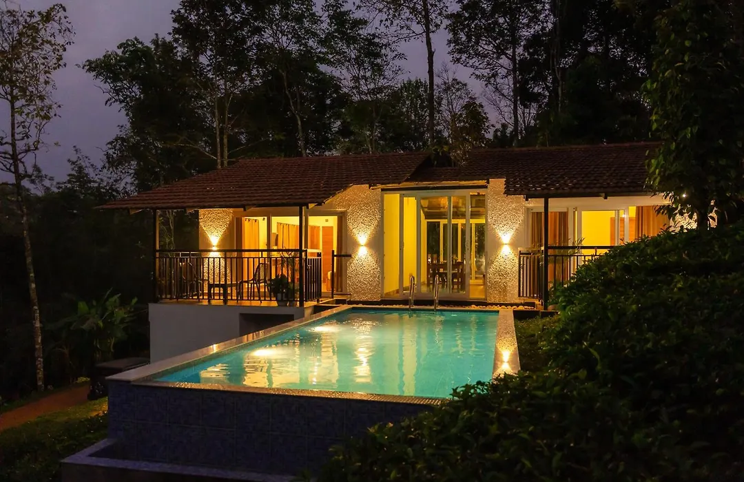 Tealawn Pool Villa, Munnar-1