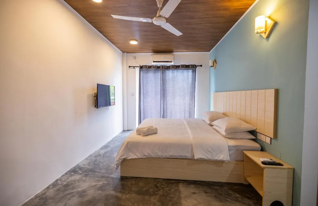 The Zen Den-1