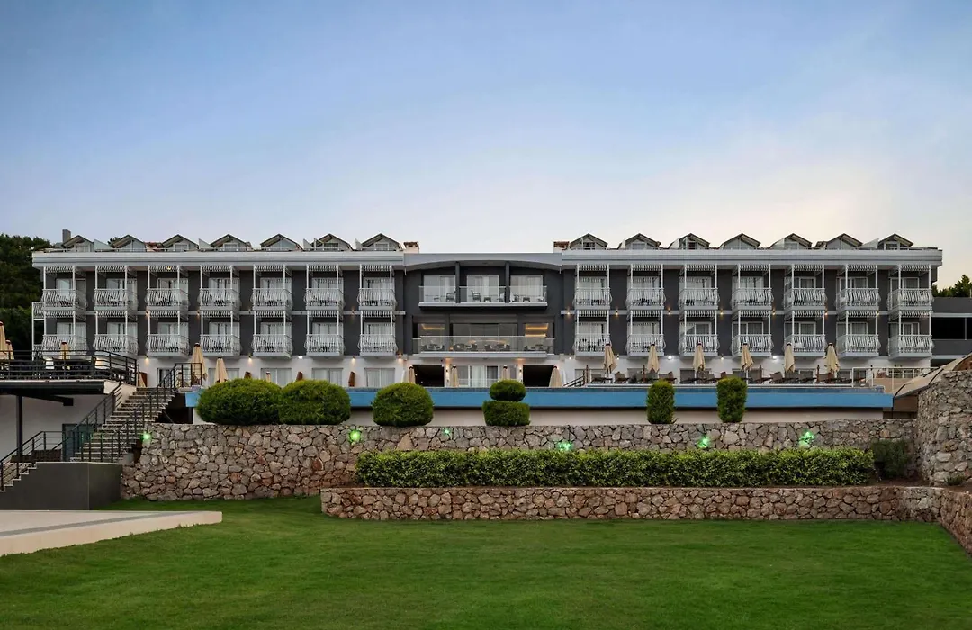 Ramada By Wyndham Fethiye Oludeniz (Adults Only)-1