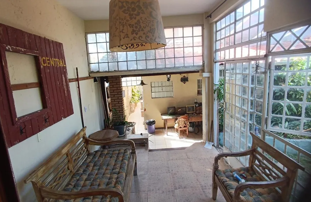 Castel Inn Hostel-1