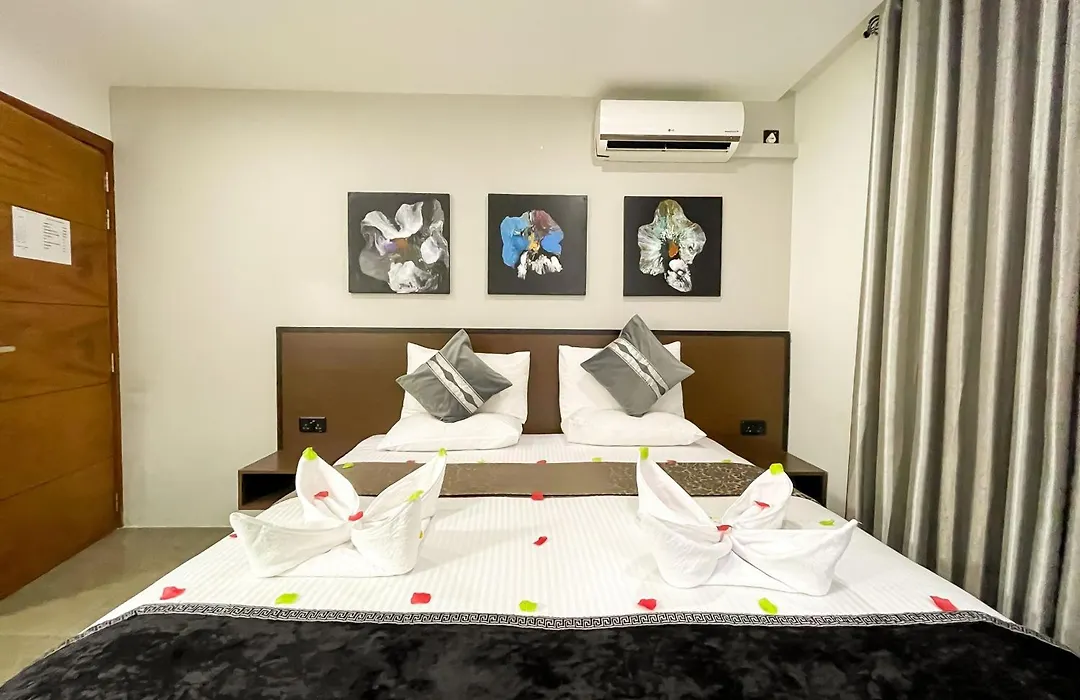 Awesome Suite-1