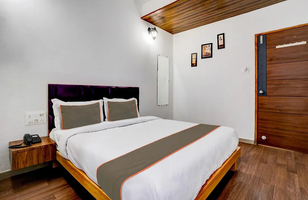 Hotel Silk, Premier Budget Friendly Luxury Hotel In Surat, Perfect For Families, Couples And Business Travelers-1