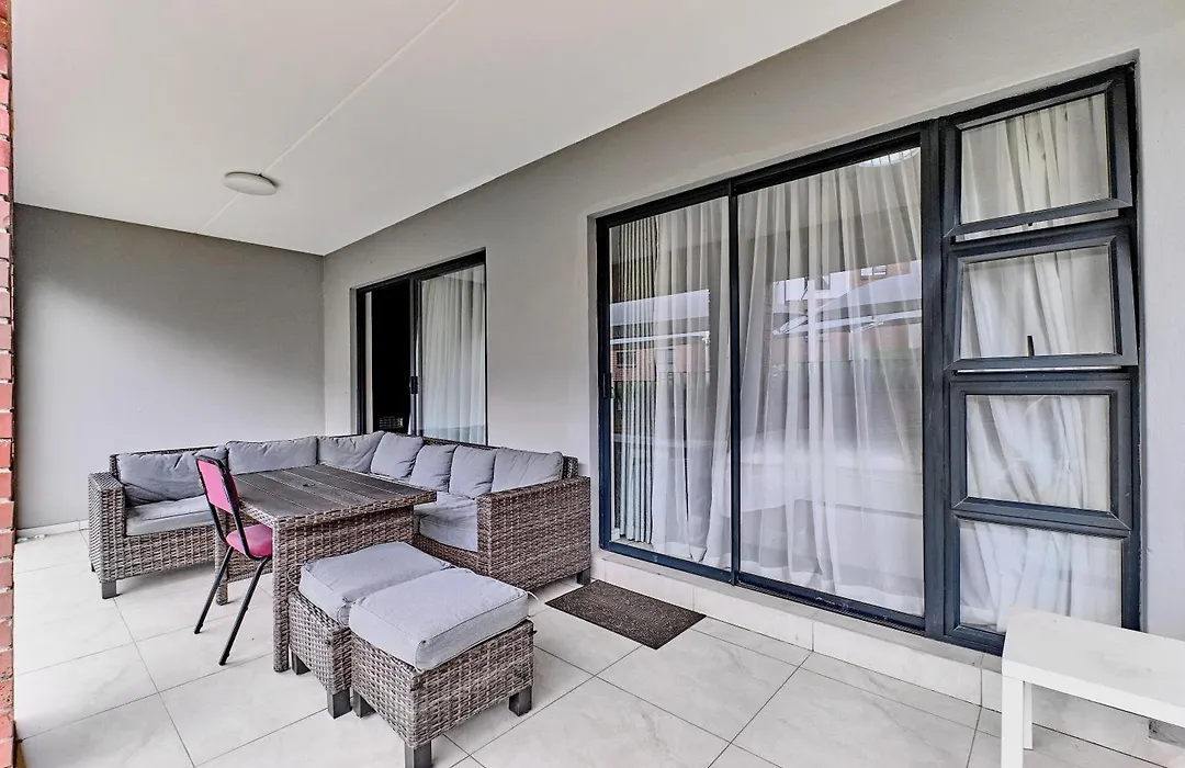 Luxury Living At Canvas 82 Unit 129-1