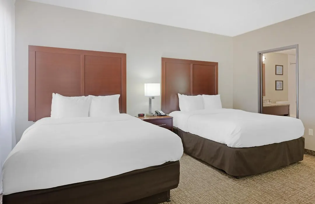 Conference Inn And Suites Wichita-1
