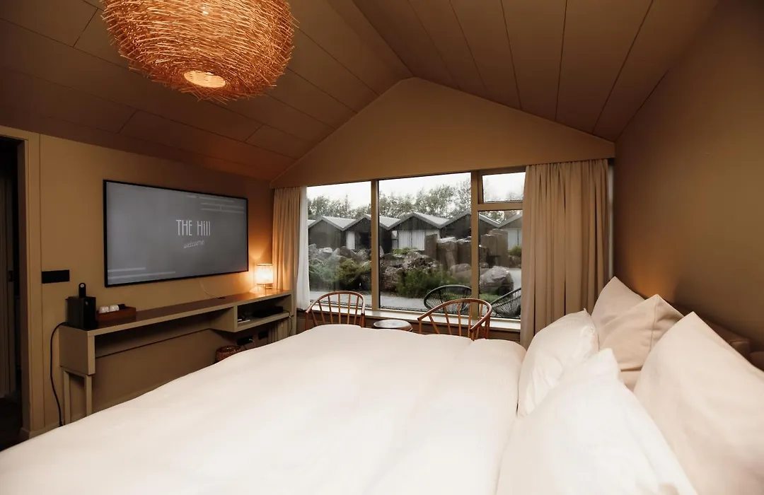 The Hill Hotel At Fluthir-1