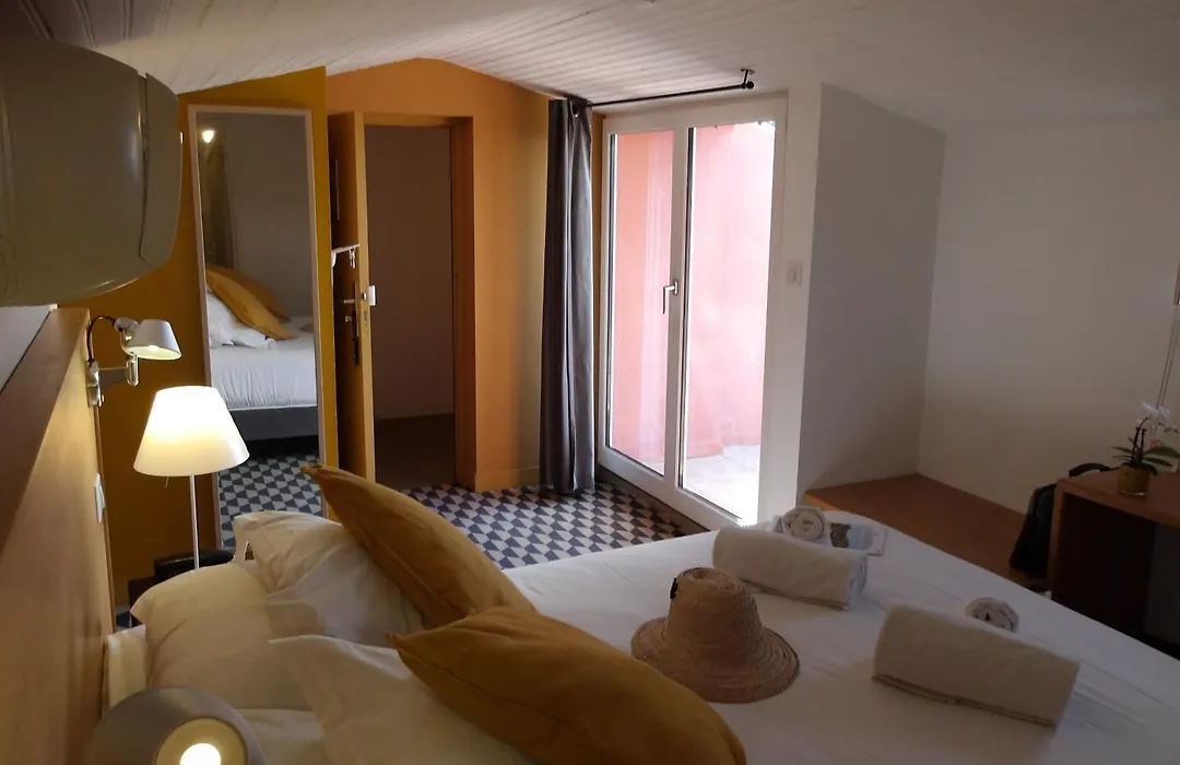 La Maison des Ocres-1