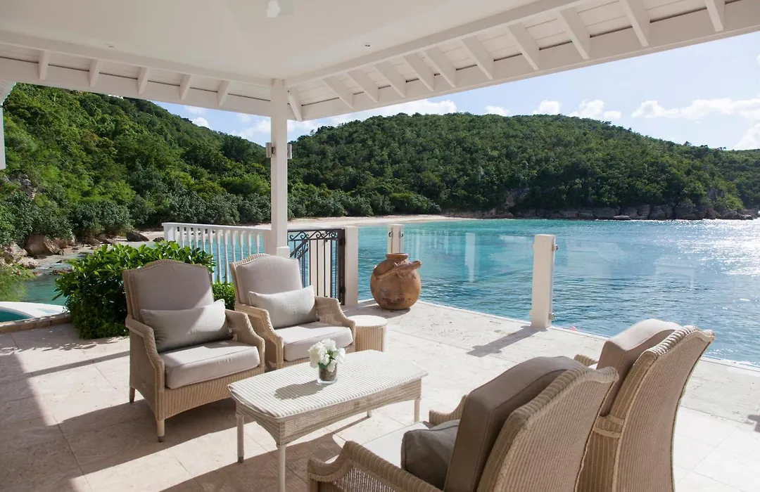 Blue Waters Resort And Spa-1