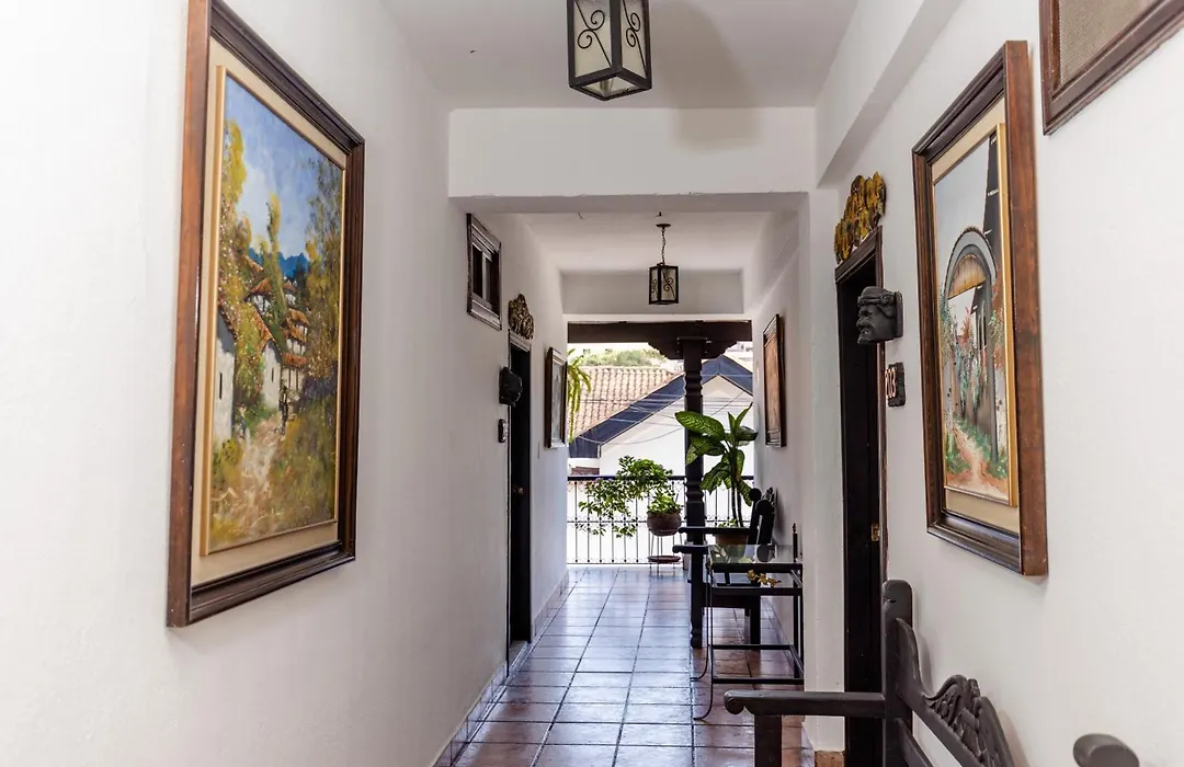 Hotel Camino Maya-1