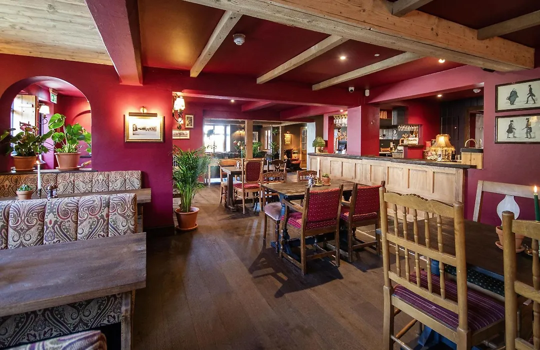 The White Hart, Wroughton-1