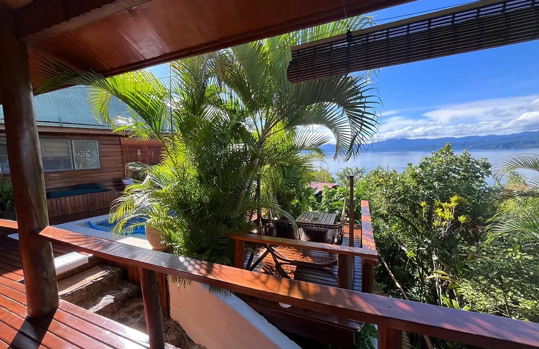 Naveria Heights Lodge-1