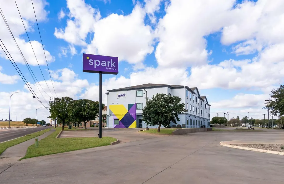 Spark By Hilton Wichita Falls-1