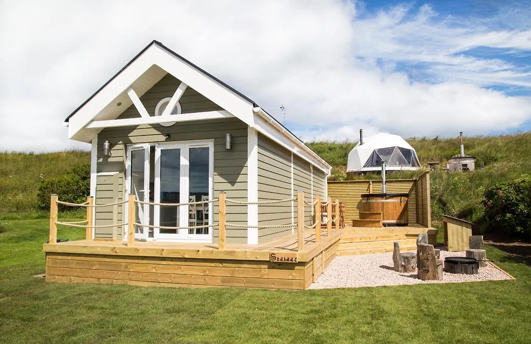 Sauchope Links Holiday Lodge And Glamping Park-1
